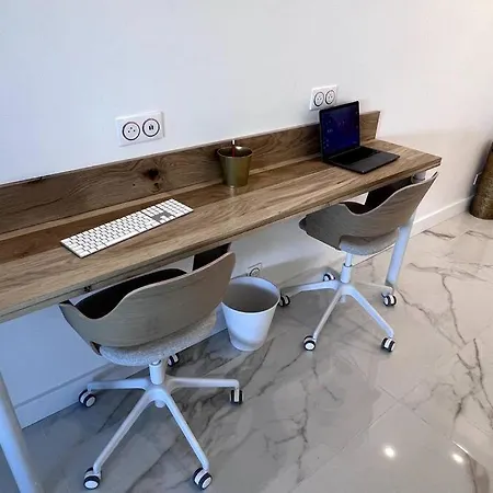Apartament Flat 13 Paryż